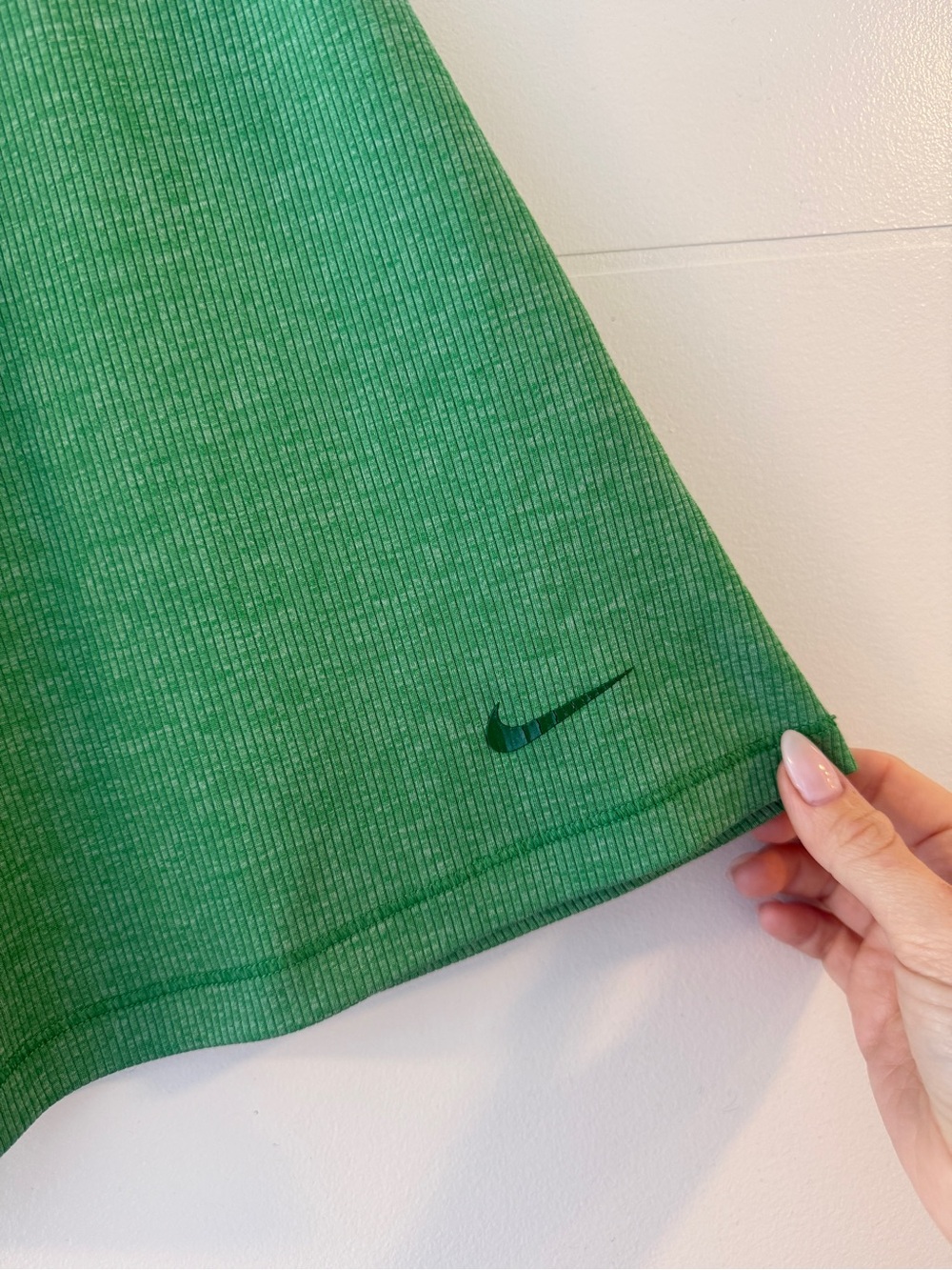 Nike Dri-FIT Green Ribbed Racerback Tank Top S - Picture 6 of 6